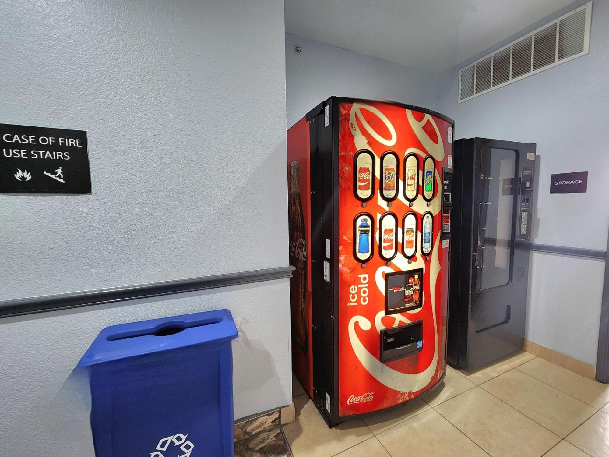 Days Inn By Wyndham Kemah Ngoại thất bức ảnh